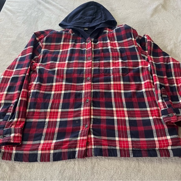 Eddie Bauer Navy & Red Plaid Button Down Lined Hooded Shacket - Picture 3 of 12